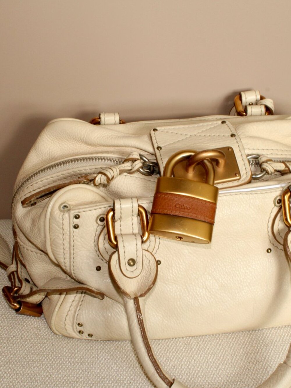 Vintage Chloé Paddington Leather Bag w/ 2 Padlocks, 2 Keys & Authentication card - Picture 5 of 16